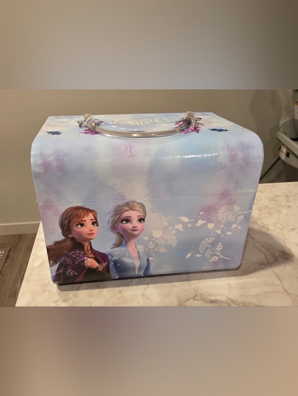Frozen 2 Box - Picture 3 of 4
